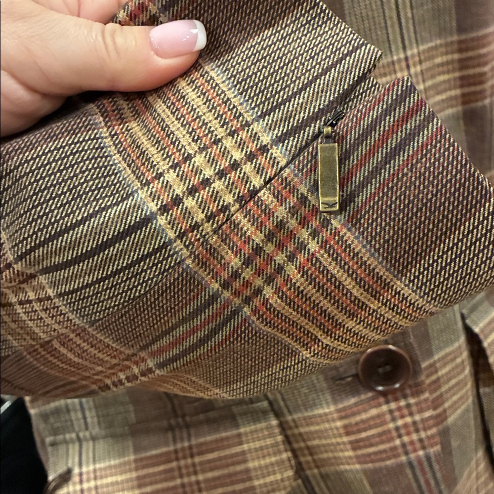 Faconnable plaid Blazer 🍁🍂 - Picture 6 of 8